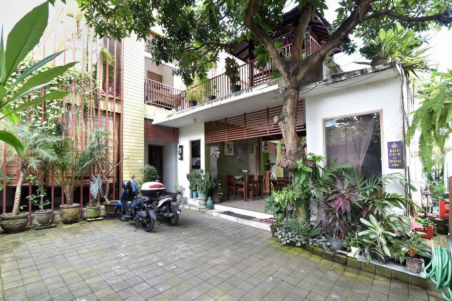 Gasthuis Reddoorz Near Pantai Bali 2*